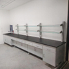 Banco de pared de laboratorio de laboratorio de química Banco lateral montado en la pared con almacenamiento del gabinete